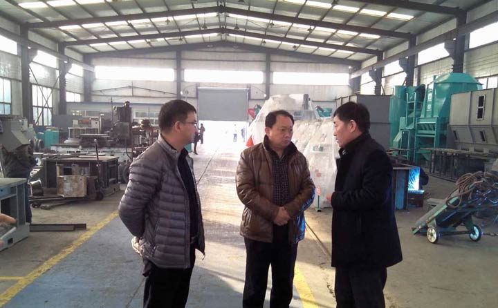 客戶考察生產(chǎn)車(chē)間 客戶考察生產(chǎn)車(chē)間